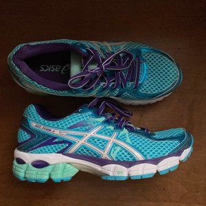 ASICS women's running shoes size 6.5